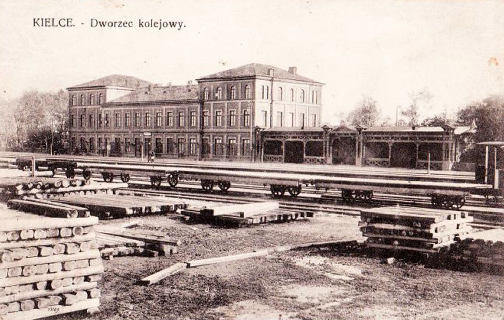Dworzec kolejowy  w Kielcach